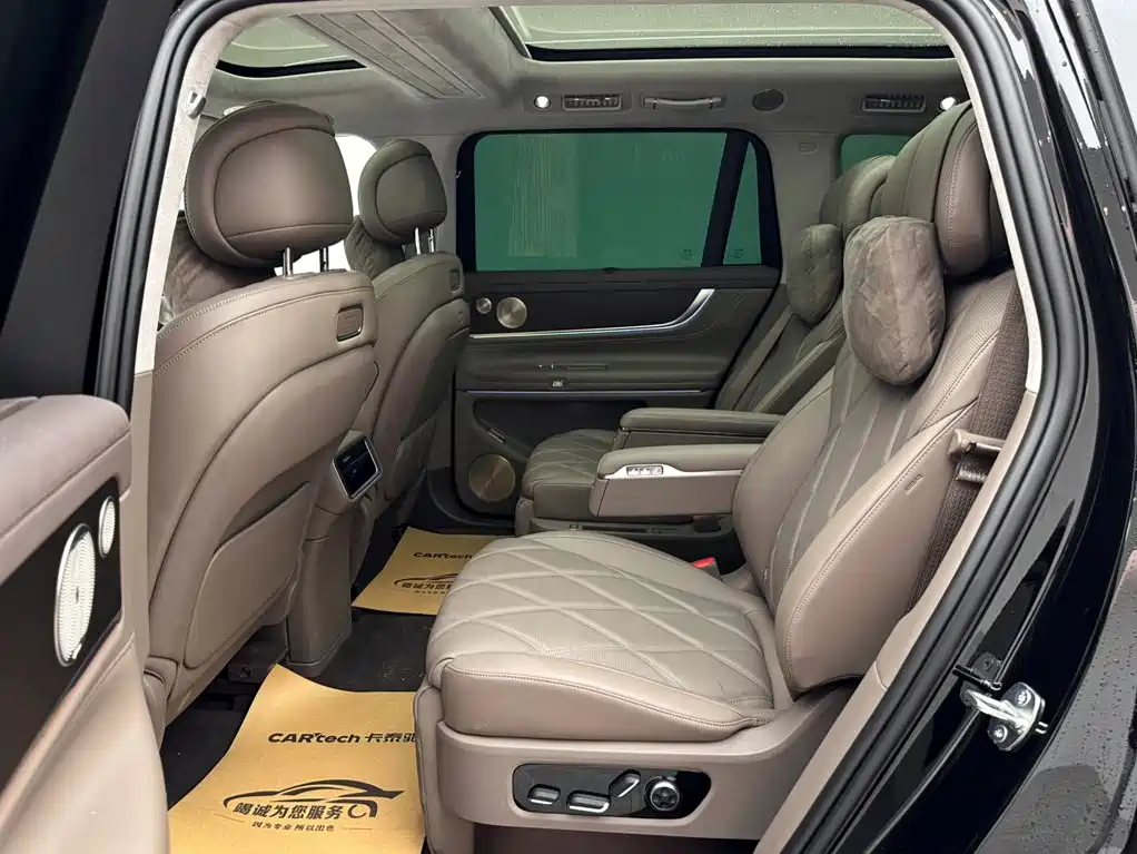 SUV M9 2025 Edition Range-Extended Ultra Version 52kWh 6-Seat Version 192-line LiDAR