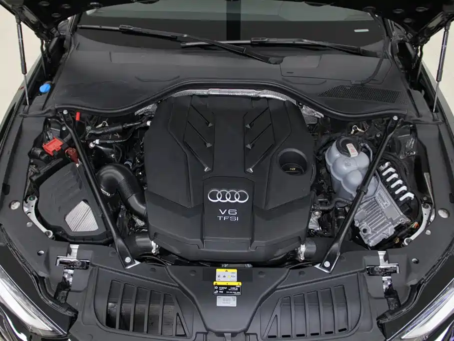 Audi A8 2023 model A8L 50 TFSI quattro Premium Selection