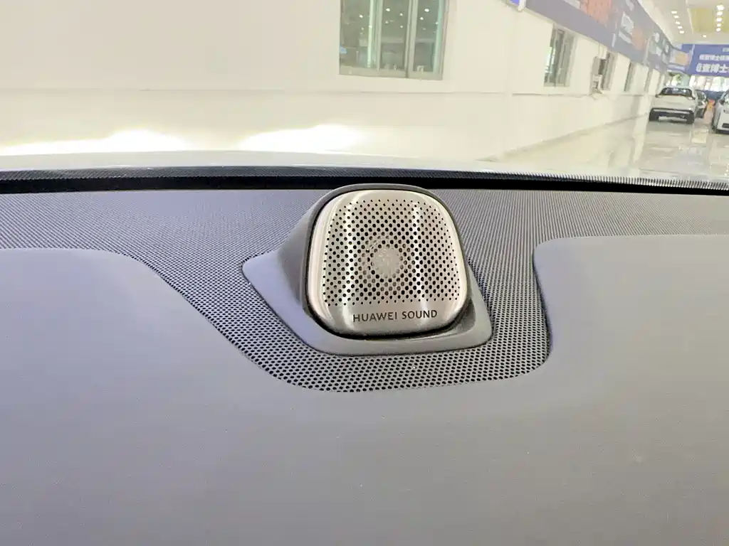 Wenxiang M5 2022 Edition Extended Range All-Wheel Drive Premium Version