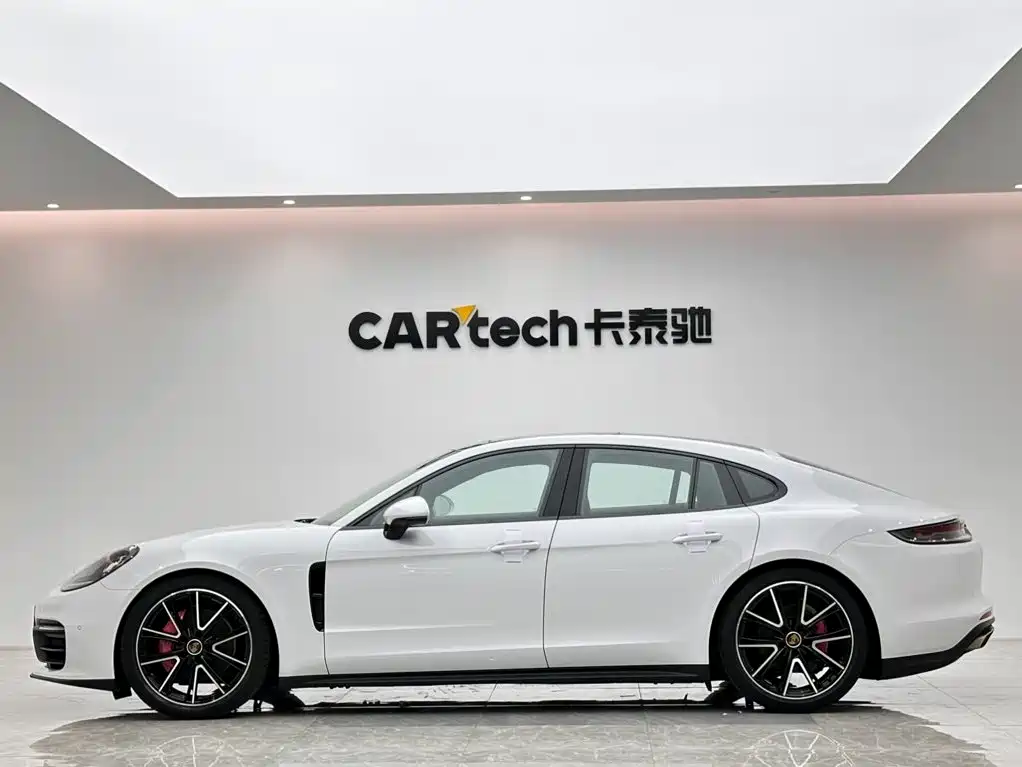 Panamera 2022 2.9T