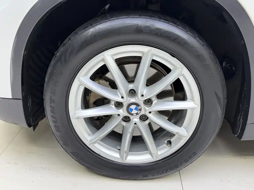 BMW X1 2018 sDrive18Li Fashion Edition