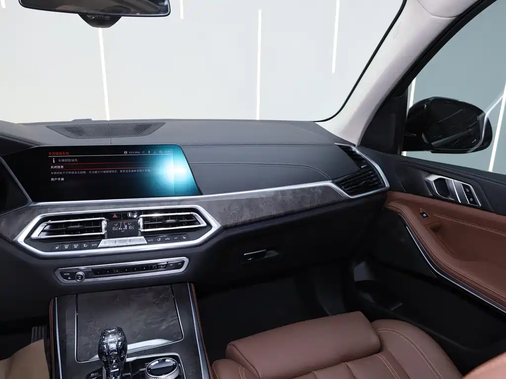 BMW X5 (Import) 2019 model xDrive40i M Sport Package