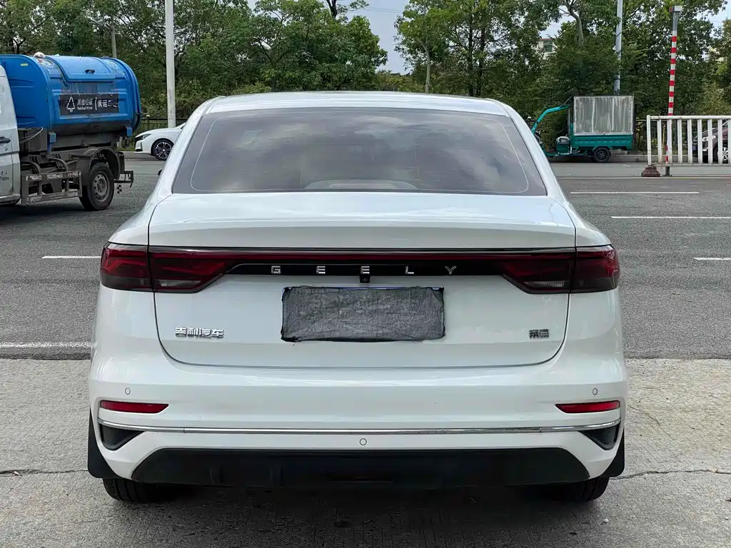 Imperial Glory 2022 4th Generation 1.5L CVT Prestige Model