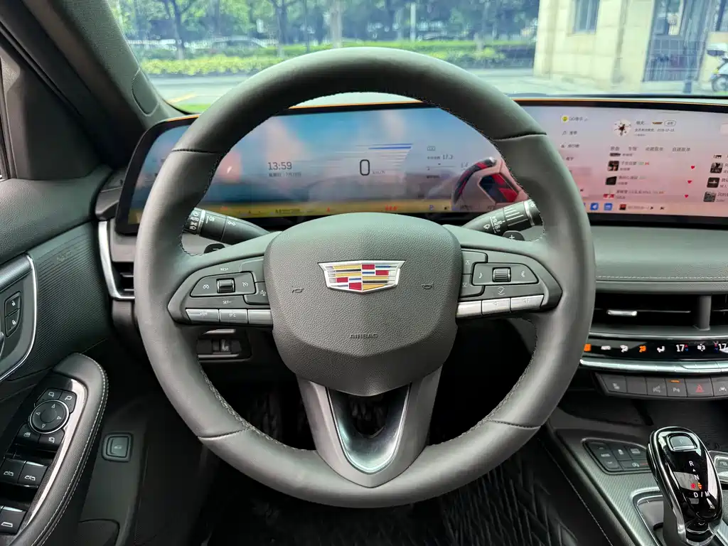 Cadillac CT5 2025 28T Urban Sport Edition