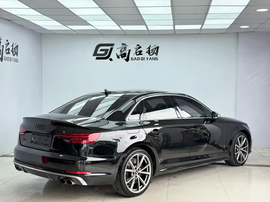 Audi S4 2018 model S4 3.0 TFSI