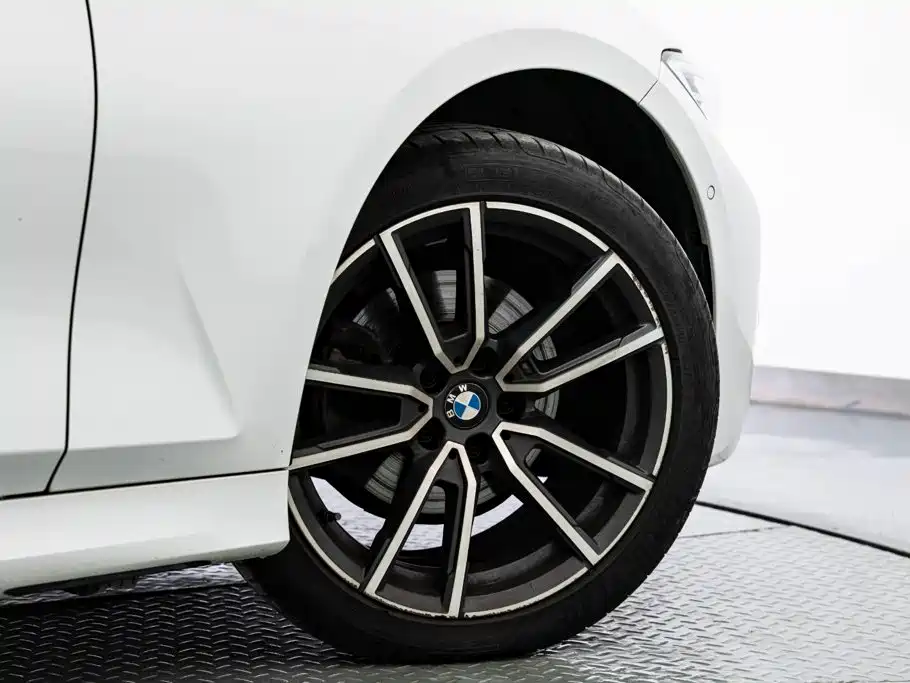 BMW 3 Series 2021 325Li M Sport Package