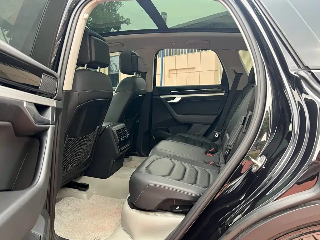 Touareg 2019 2.0 TSI Leading Edition National VI
