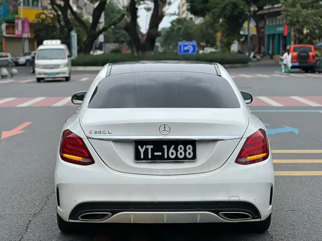 Mercedes-Benz C-Class 2015 C 260 L Sportline
