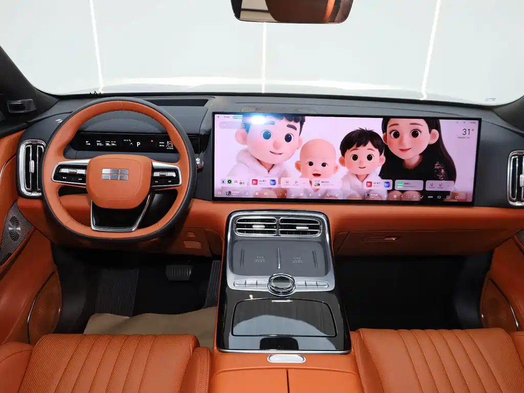 Galaxy M9 2025 Edition 210km All-Wheel Drive Leading Edition