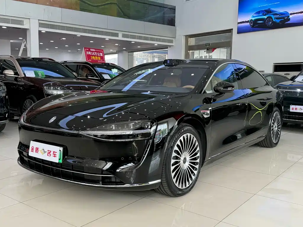 Xinjie S9 2026 Edition Range-Extended Ultra Rear-Wheel Drive 53kWh 192-line LiDAR