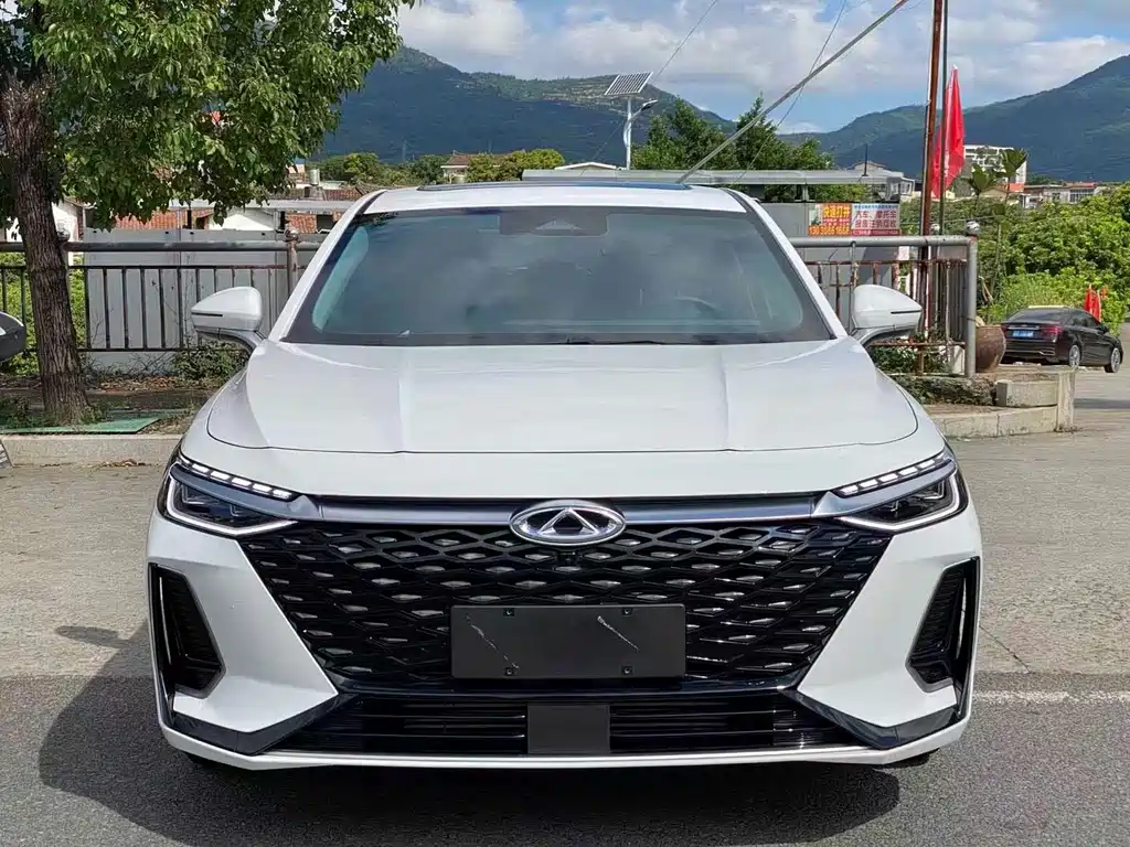 IARZ8 2022 Model 1.6T DCT Yar