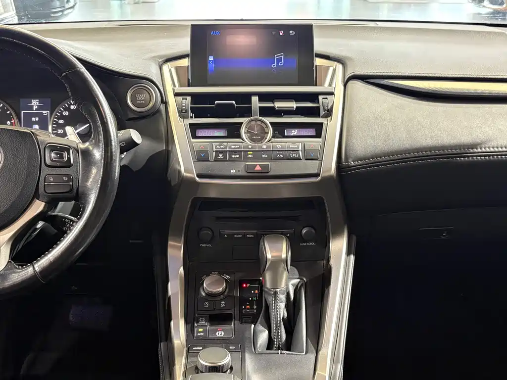 Lexus NX 2015 200t All-Wheel Drive Fengshang Edition