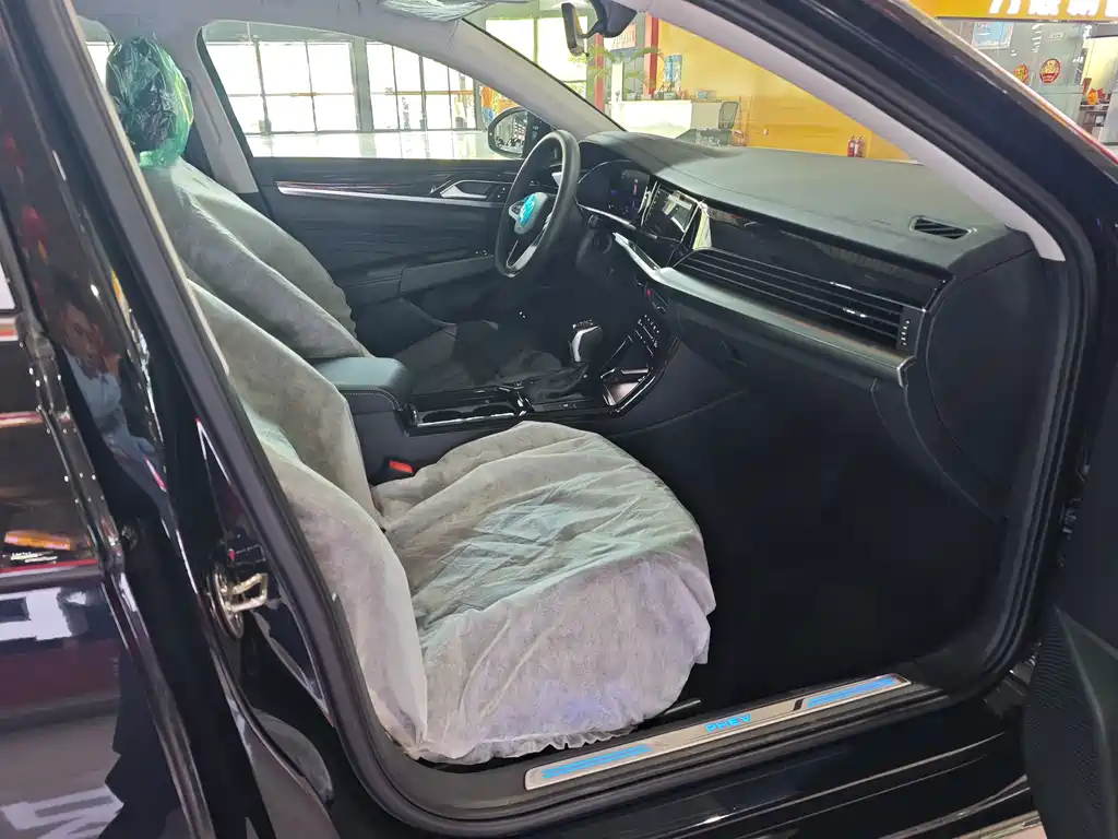Passat PHEV 2025 430 Hybrid Business Edition