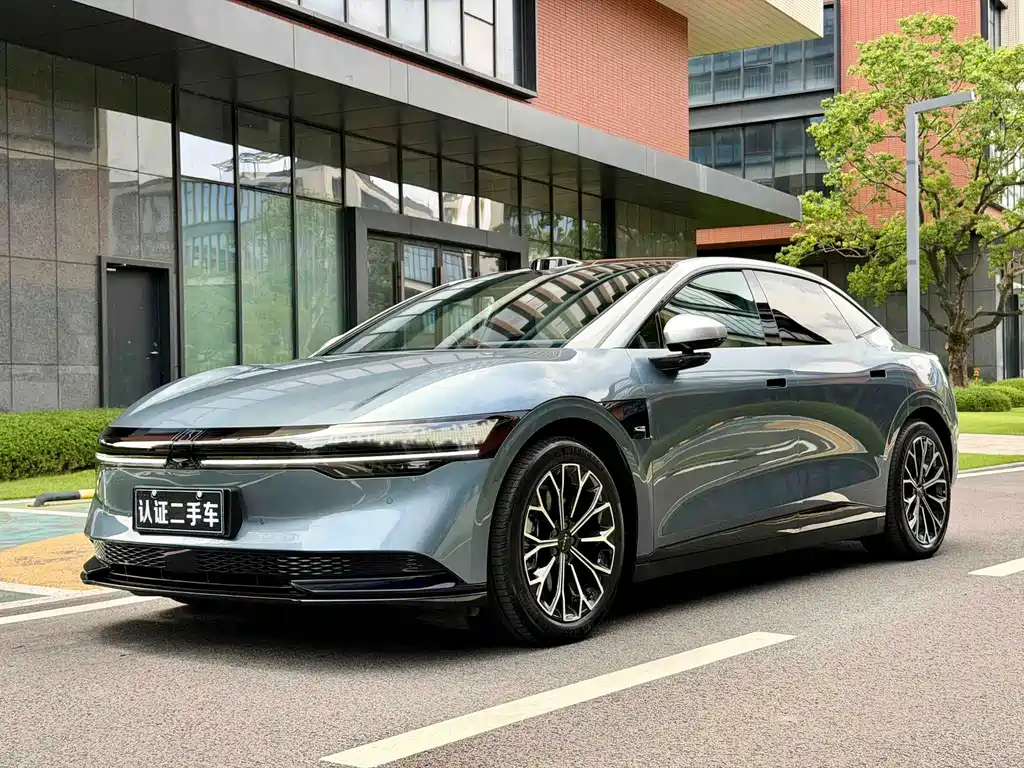 Jizhe 007 2025 Edition Long Range Rear-Wheel Drive Intelligent Driving Version 100kWh