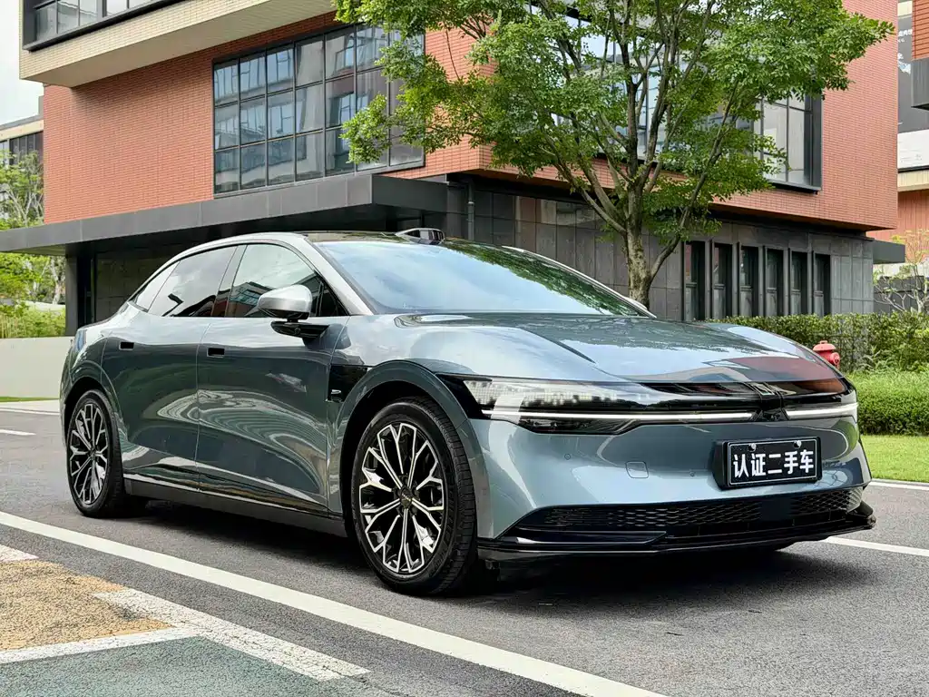 Jizhe 007 2025 Edition Long Range Rear-Wheel Drive Intelligent Driving Version 100kWh