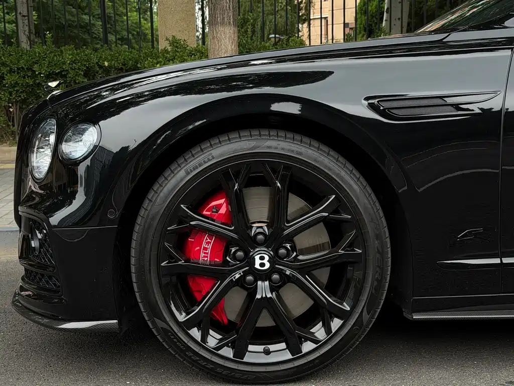 Ferarri 2024 Model 4.0T V8 S