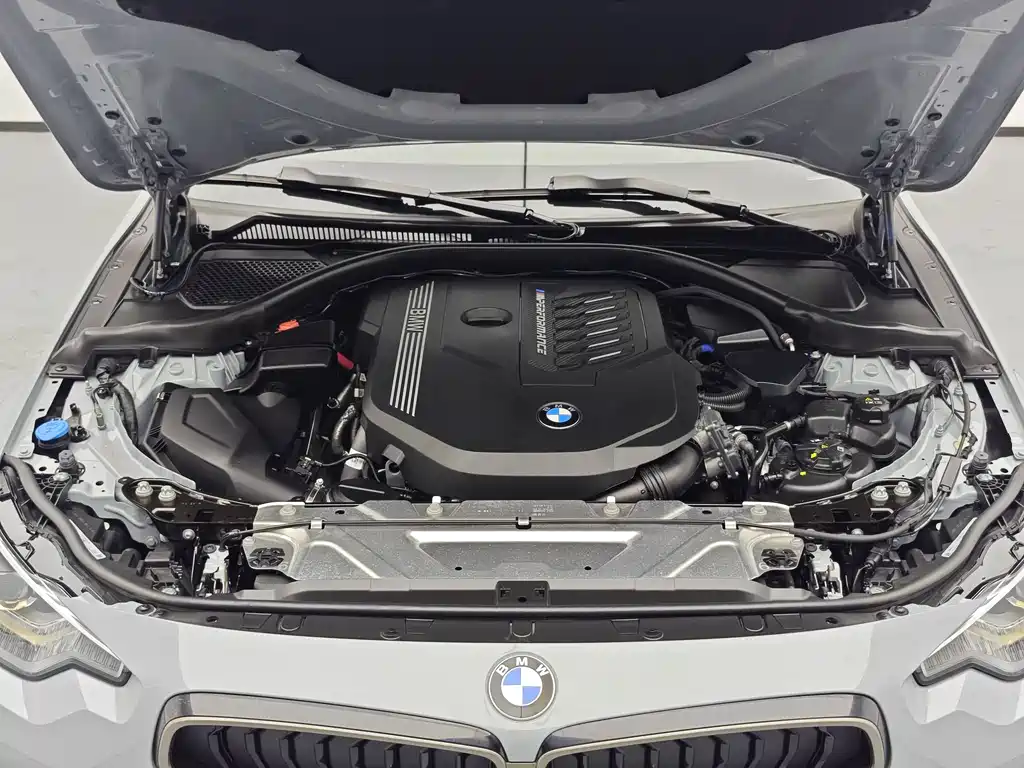 BMW M240i 2024 Model M240i