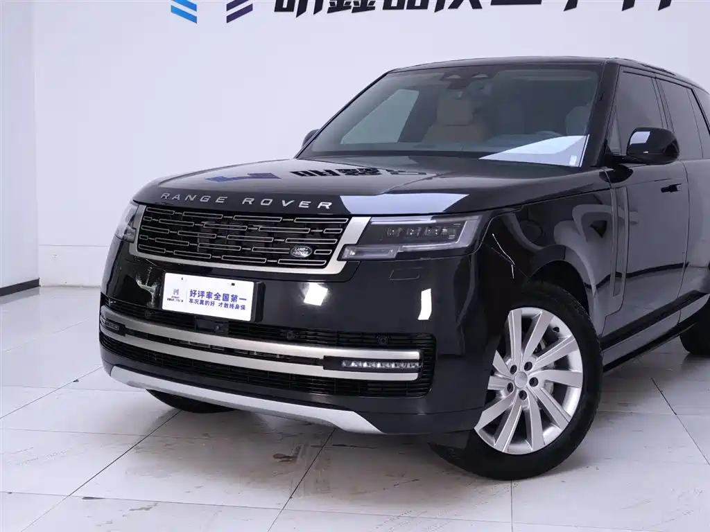 Range Rover 2025 Edition 3.0 L6 360PS Grand Edition