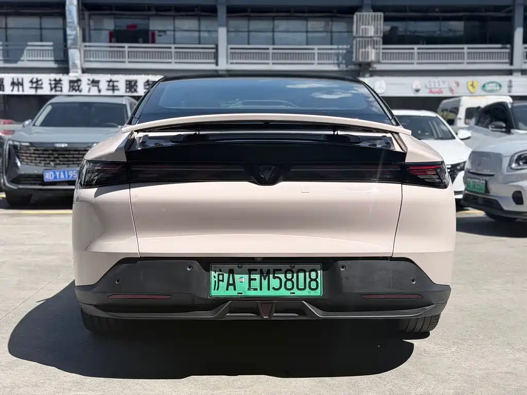 Alpha S5 2024 708MAX 200kW