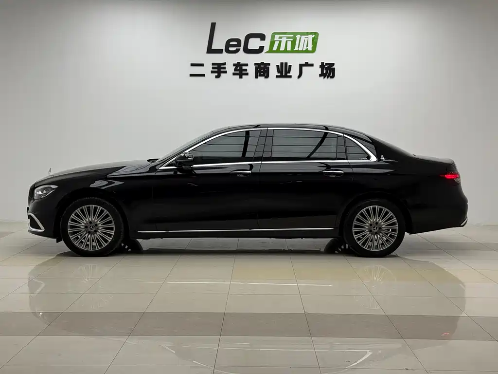 Mercedes-Benz E-Class 2023 Facelift E 300 L Sportline