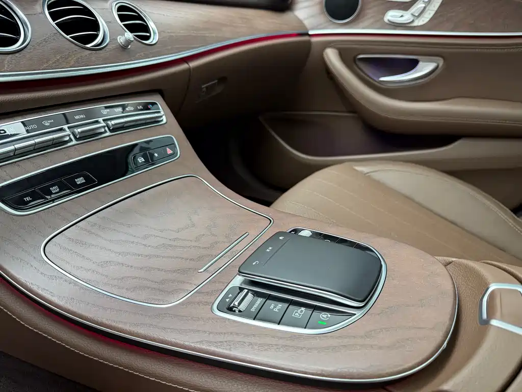 Mercedes-Benz E-Class 2023 Facelift E 300 L Sportline