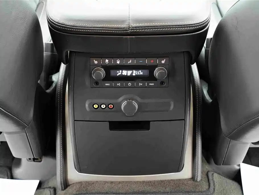 Escalade ESV Platinum Extended Length 2013