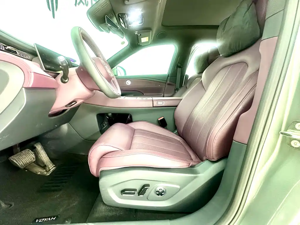 FREE+ All-Wheel Drive (AWD) Kunlun Edition 2025 Model