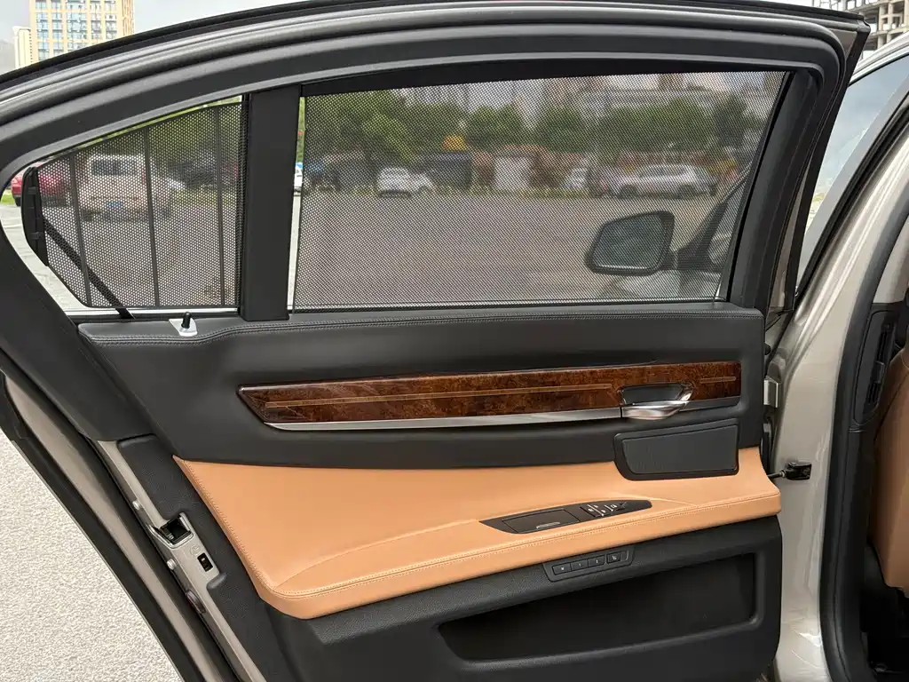 BMW 7 Series 2010 model 760Li