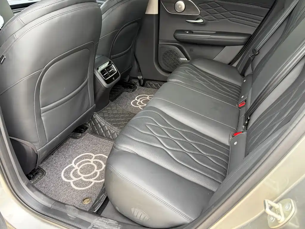 iCAR V20 2025 1.6T DCT Standard Edition