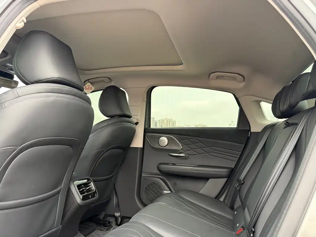 iCAR V20 2025 1.6T DCT Standard Edition