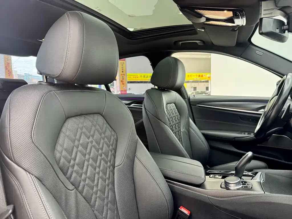 BMW 5 Series Import 2021 530i M Sport Package