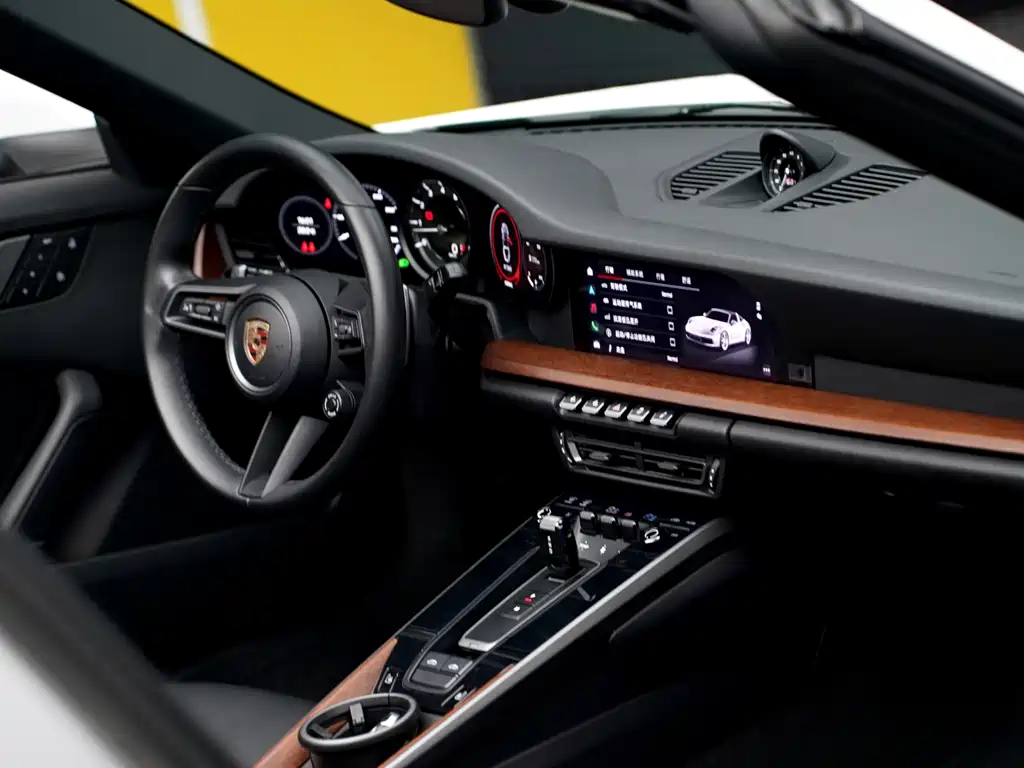 Porsche 911 Targa 4 3.0T 2023