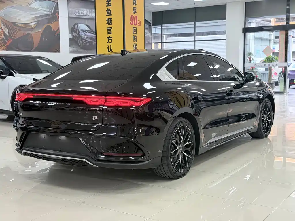 Han 2024 EV Glory Edition 610KM All-Wheel Drive Intelligent Driving Version
