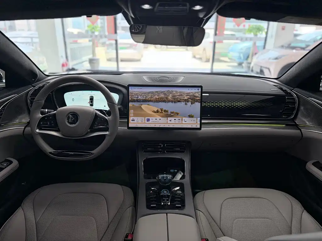 Han 2024 EV Glory Edition 610KM All-Wheel Drive Divine Eye Smart Drive Version