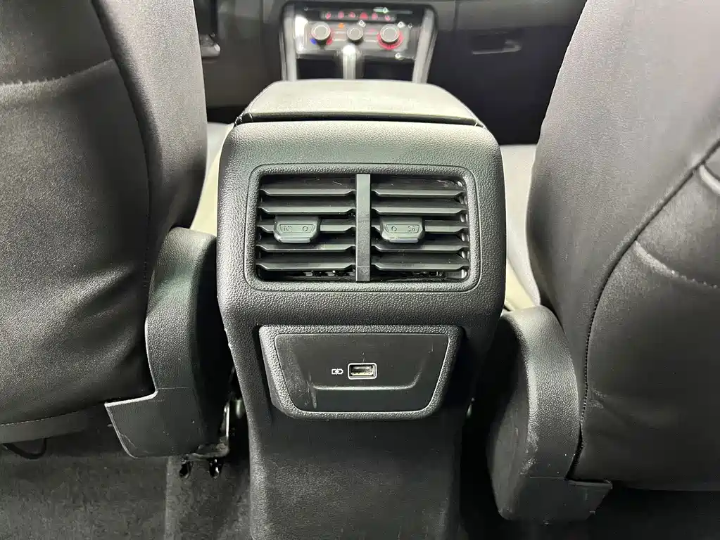 Volkswagen VS7 2022 1.4T Automatic Advance Pro Edition