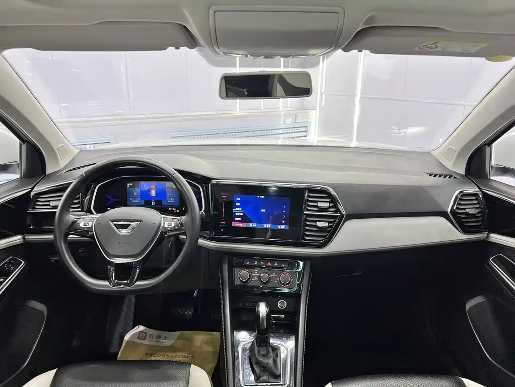 Volkswagen VS7 2022 1.4T Automatic Advance Pro Edition