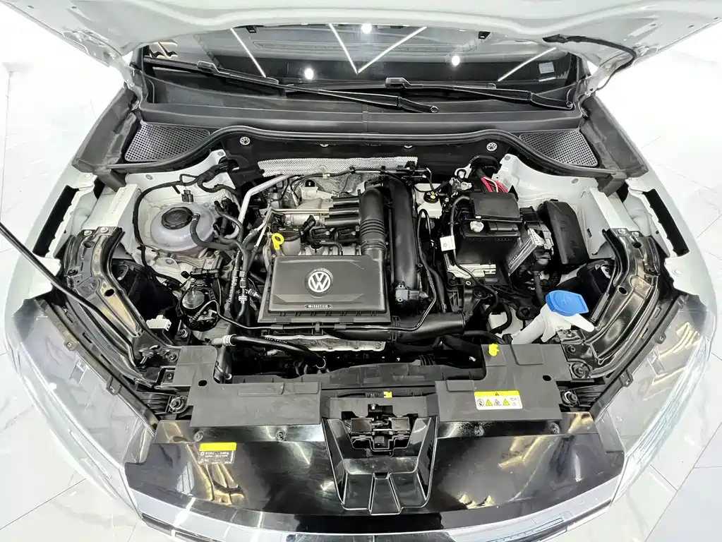 Volkswagen VS7 2022 1.4T Automatic Advance Pro Edition