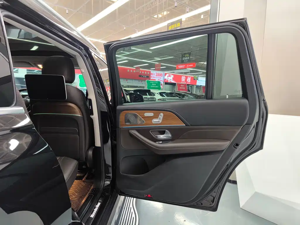 Mercedes-Benz GLS 2021 Facelift 450 4MATIC Luxury Edition