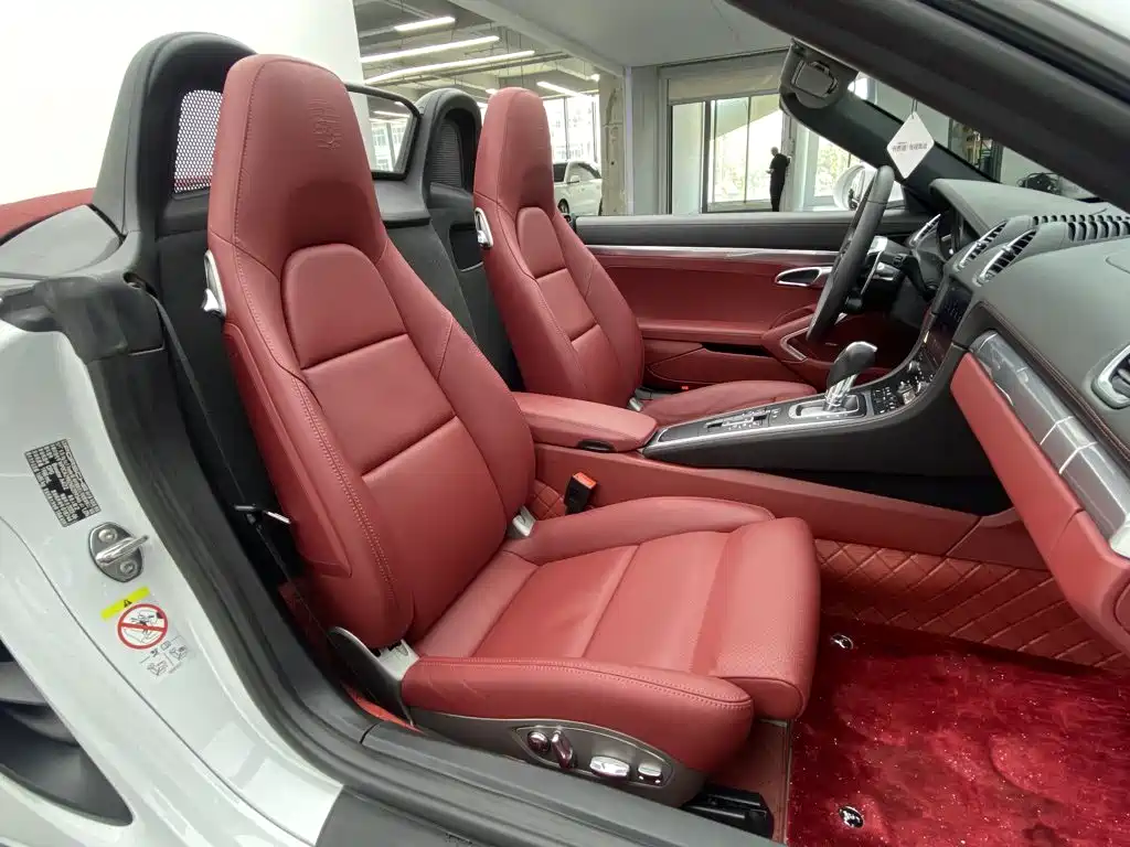 Porsche 718 Boxster 2.0T 2022 Model