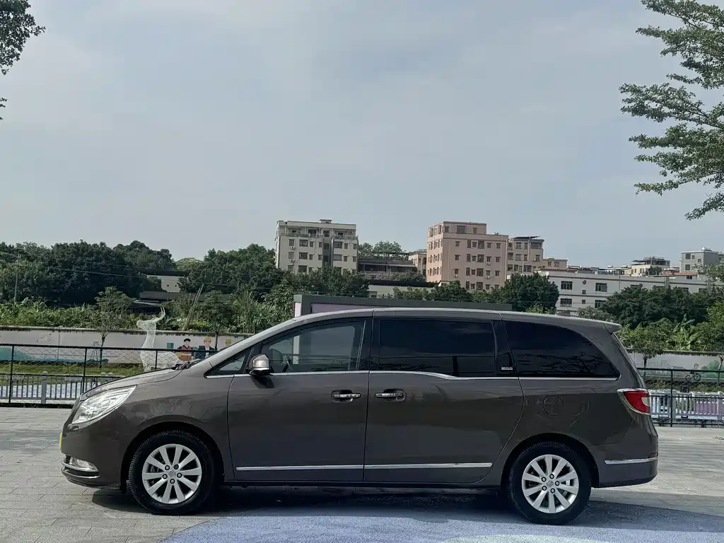 Buick GL8 2013 2.4L LT Luxury Business Executive Edition
