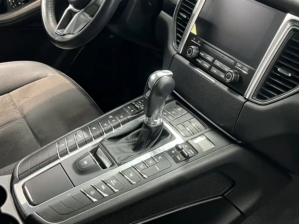 Macan 2.0T 2017款