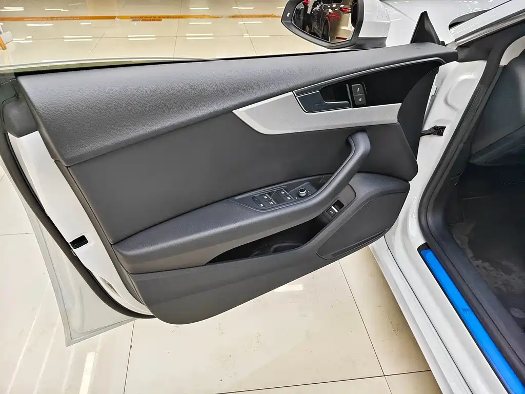 Audi A5 Import 2022 Sportback 40 TFSI Fashion Dynamic Model