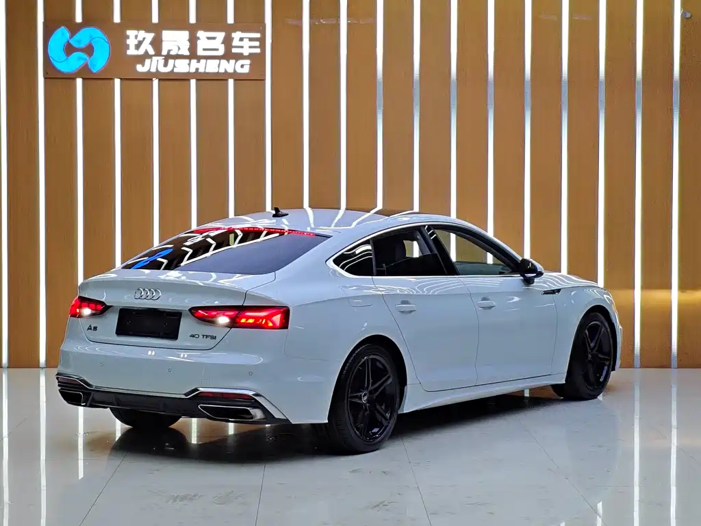 Audi A5 Import 2022 Sportback 40 TFSI Fashion Dynamic Model