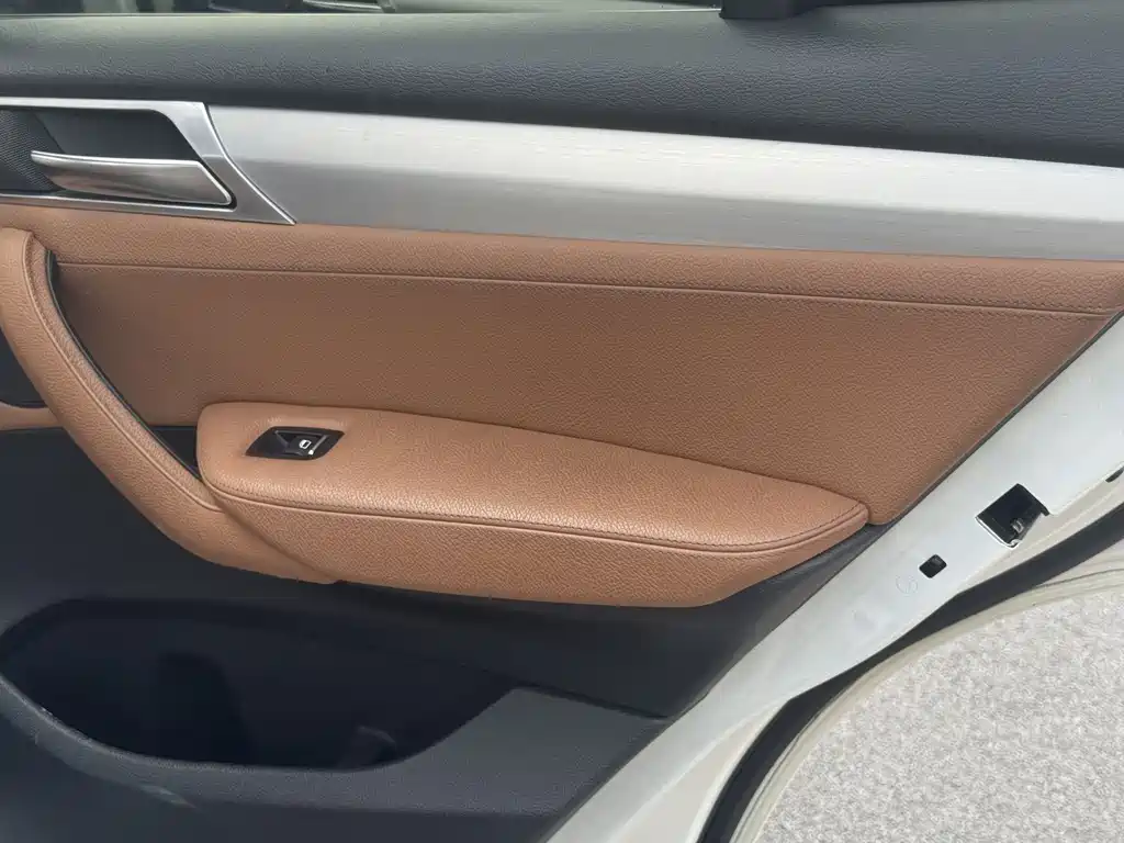 BMW X4 2014 xDrive28i Leading Edition