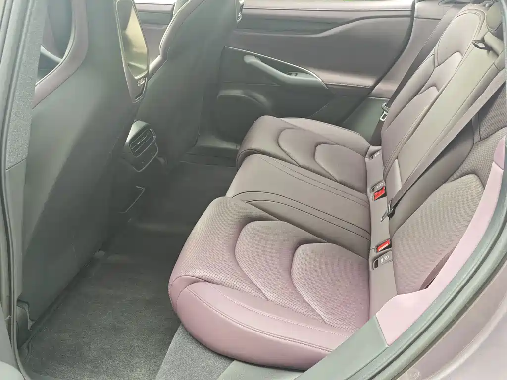 Xiaomi SU7 2024 Edition Rear-wheel Drive Long Range Intelligent Driving Version