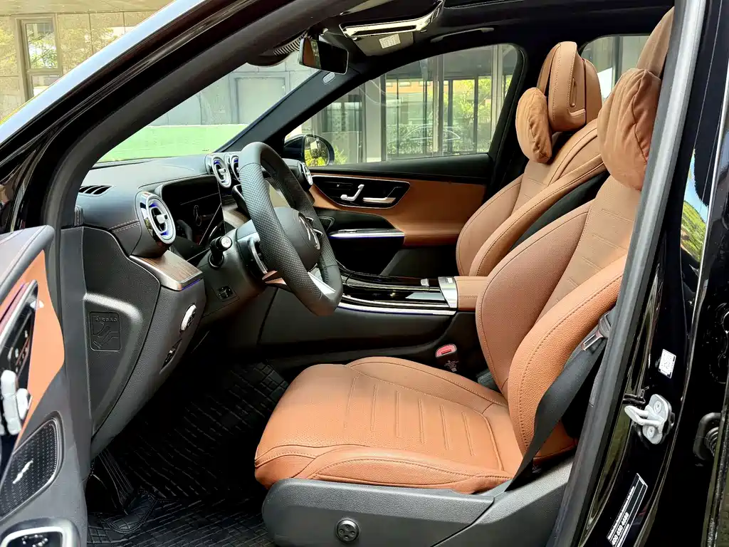 Mercedes-Benz GLC 300 L 4MATIC Dynamic Edition 5-seater