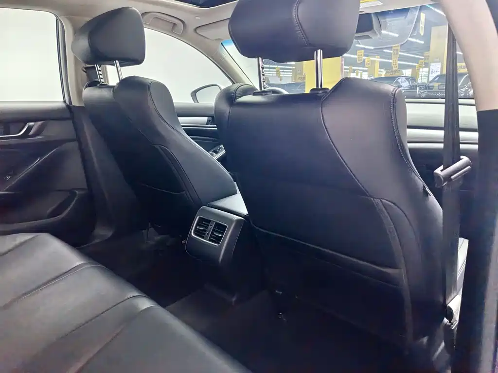 Accord 2018 Sharp Hybrid 2.0L Sharp Lead Edition National VI