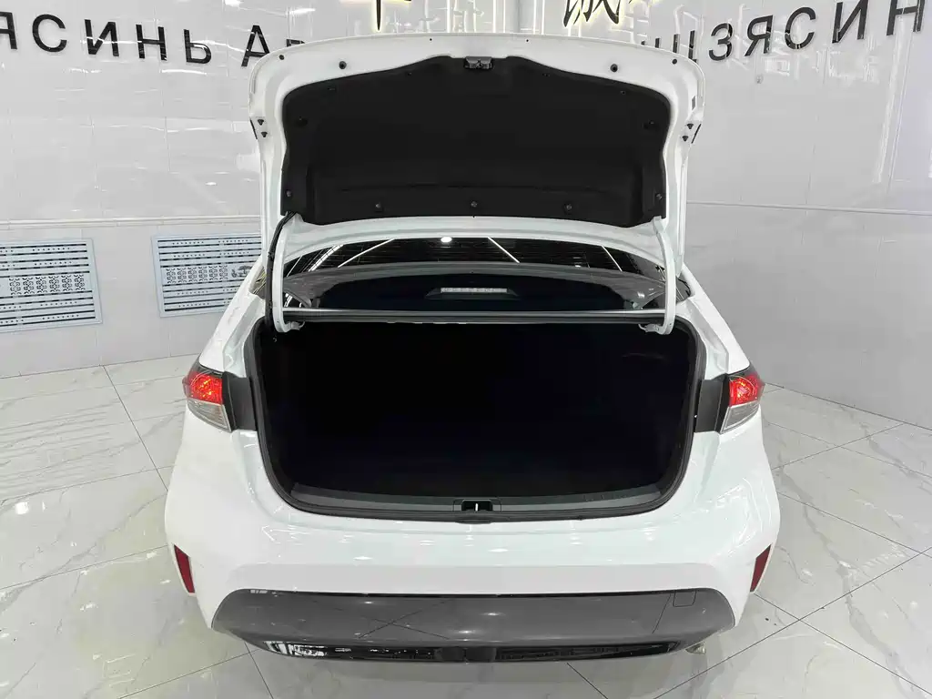 Toyota Corolla 2023 185T CVT Luxury Edition