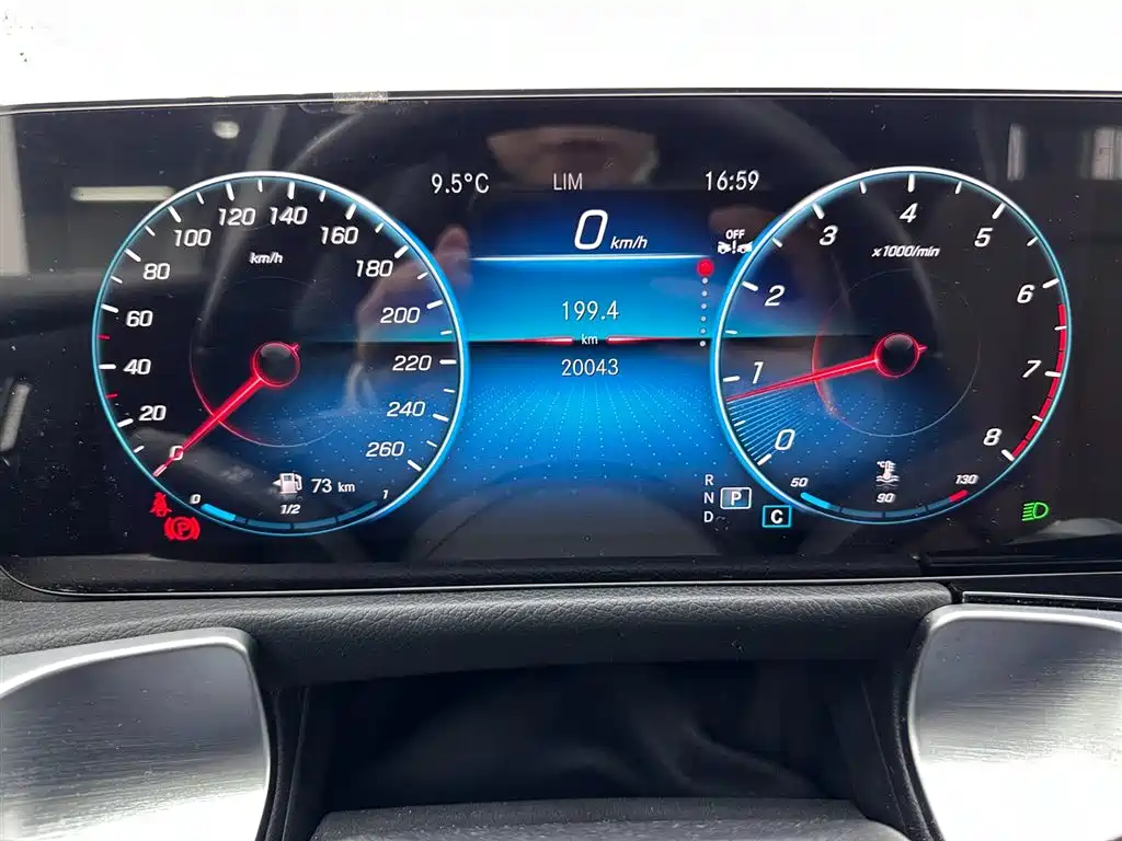 Mercedes-Benz GLB 2023 200 Trendline
