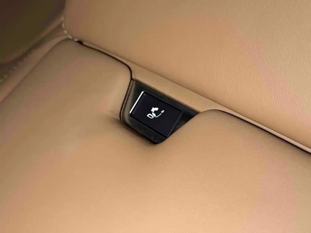 Range Rover 2024 3.0 L6 400PS Creation Extended Edition